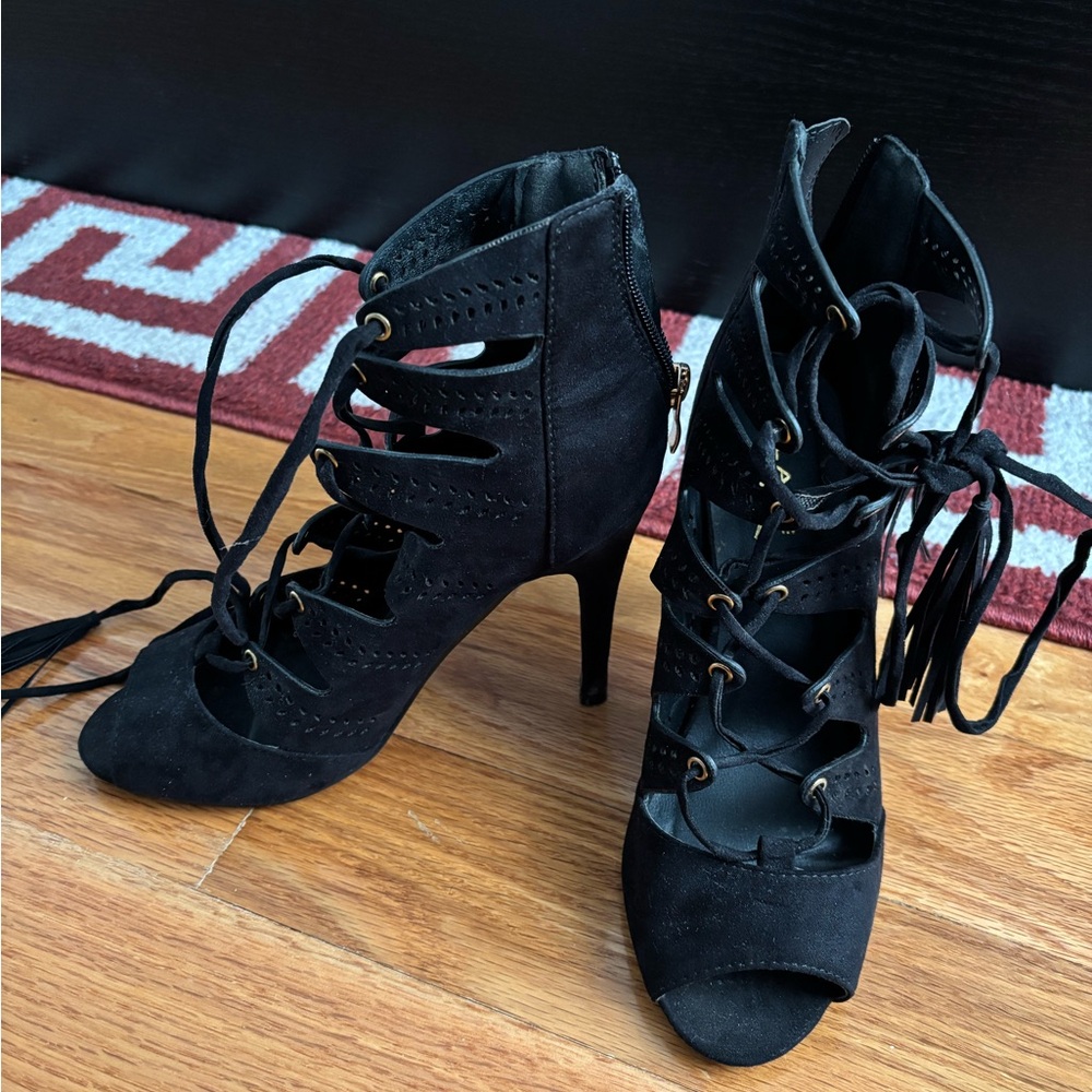 Elegant Black Lace-Up Heels